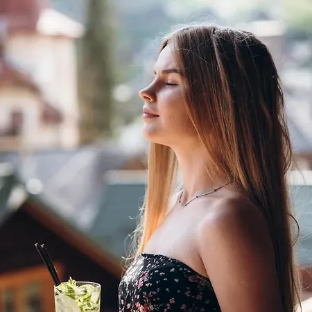 Korona Hotel&spa Μπούκοβελ