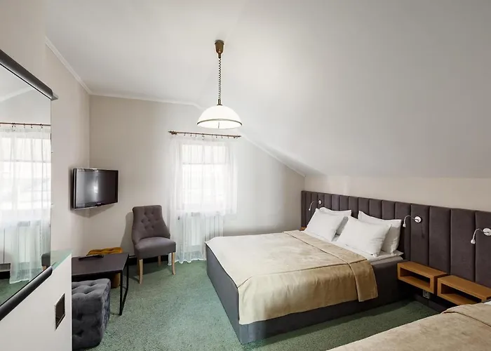 Korona Hotel&spa 布克维