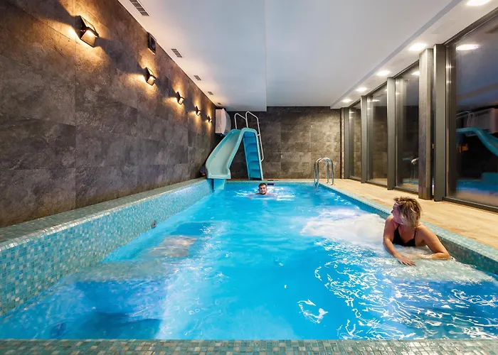 酒店 Korona Hotel&spa 2*